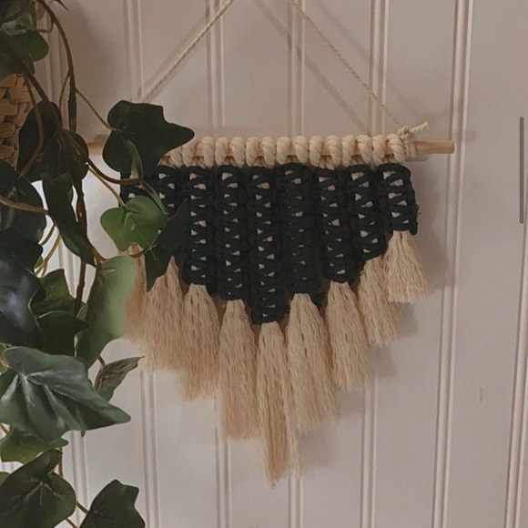 Macrame wall hanging